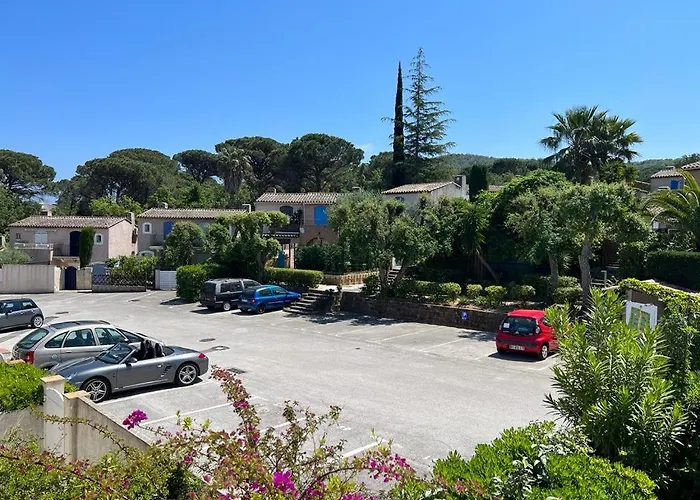 L\'Atypique : 2 Chambres // Piscine // Parking
